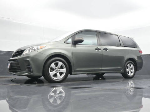2020 Toyota Sienna L 7-Passenger