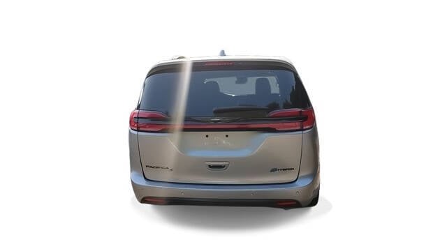 2021 Chrysler Pacifica Hybrid for sale at Bowman Auto Center in Clarkston, MI