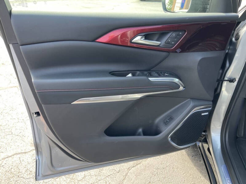 2025 Chevrolet Traverse RS