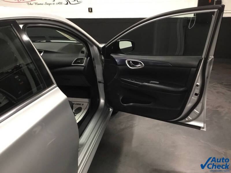 2016 Nissan Sentra SR