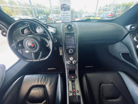 2012 McLaren MP4-12C