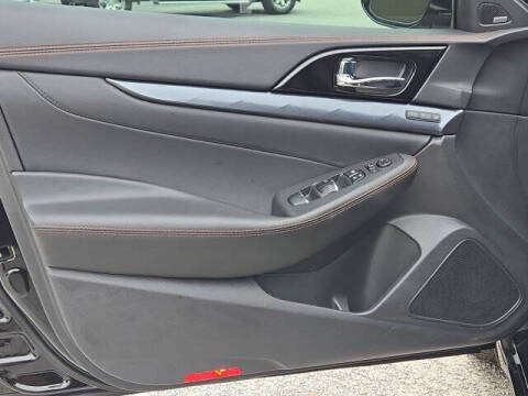 2023 Nissan Maxima 3.5 SR