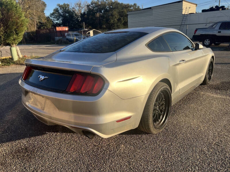 2015 Ford Mustang V6