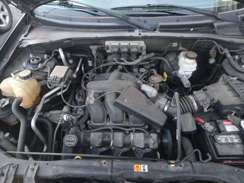 2005 Mercury Mariner