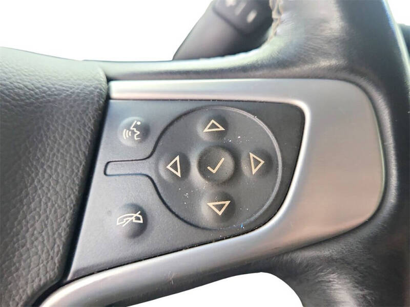 2017 GMC Yukon XL SLT