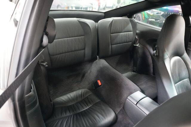 2004 Porsche 911 Carrera 4S