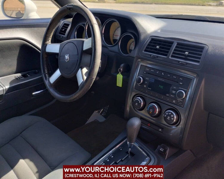 2010 Dodge Challenger SE