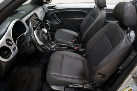 2013 Volkswagen Beetle Convertible
