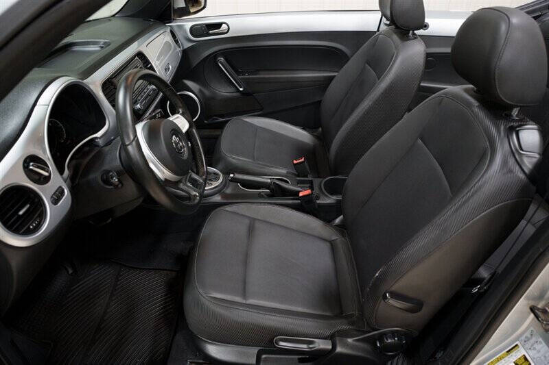 2013 Volkswagen Beetle Convertible