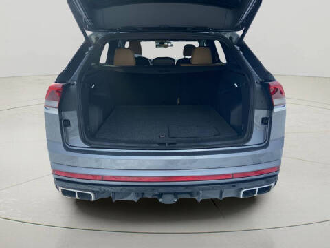 2024 Volkswagen Atlas Cross Sport SEL R-Line 4Motion