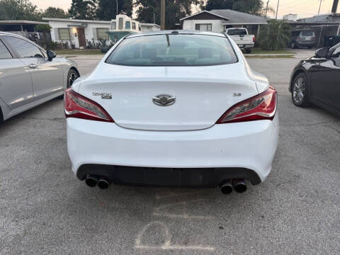 2016 Hyundai Genesis Coupe 3.8