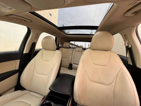 2019 Ford Edge Titanium