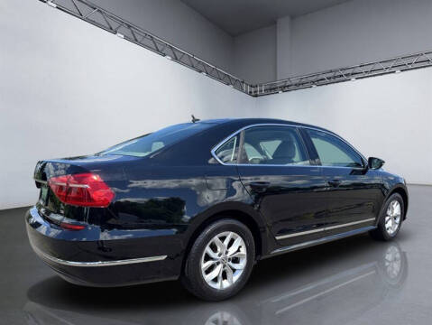 2016 Volkswagen Passat