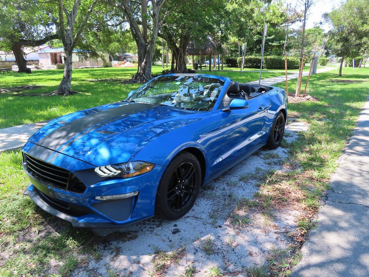 2020 Ford Mustang for sale at Supreme Auto Vendors LLC in Davie, FL