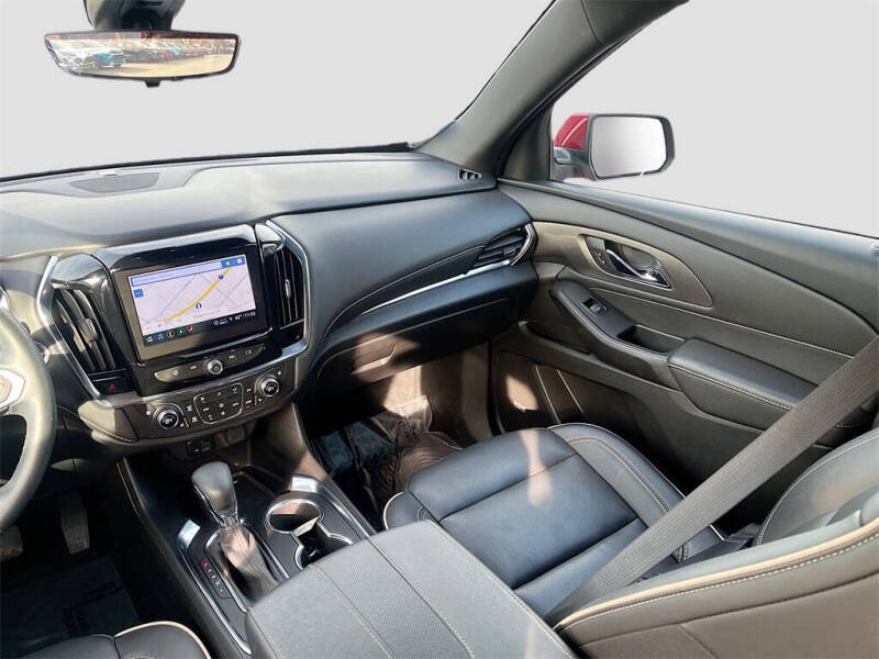 2023 Chevrolet Traverse Premier