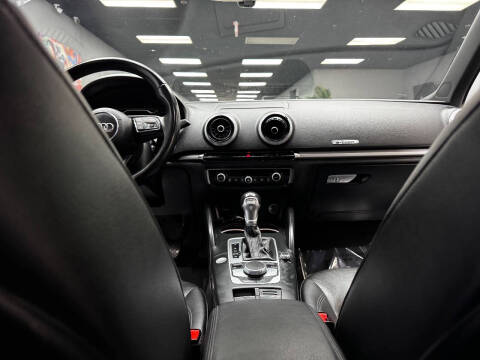 2017 Audi A3 Sportback e-tron 1.4T Premium