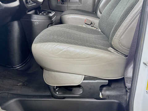 2024 GMC Savana 2500