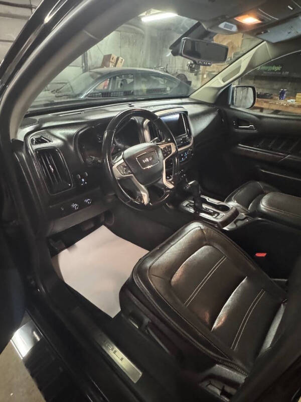 2021 GMC Canyon Denali