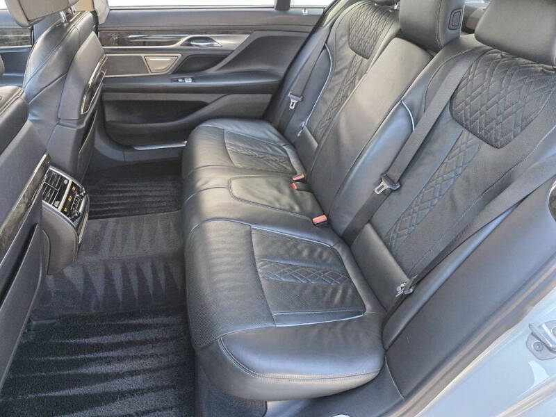 2019 BMW 7 Series 750i