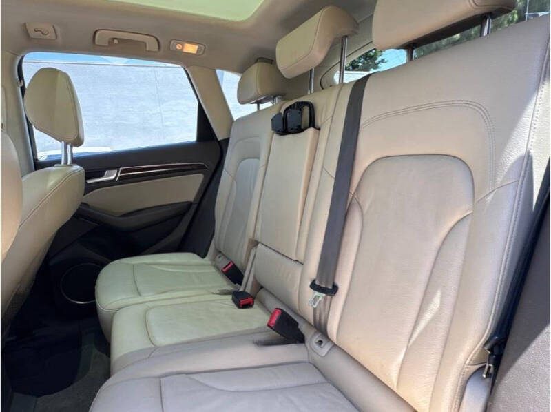 2017 Audi Q5 2.0T quattro Premium Plus