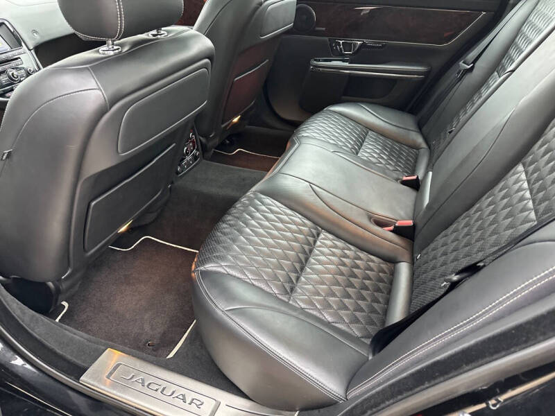 2016 Jaguar XJL Portfolio