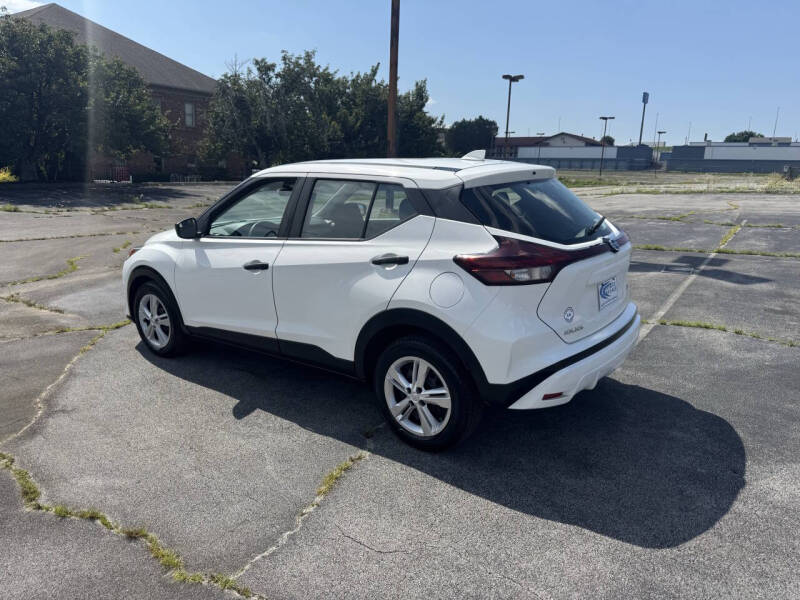 2021 Nissan Kicks S