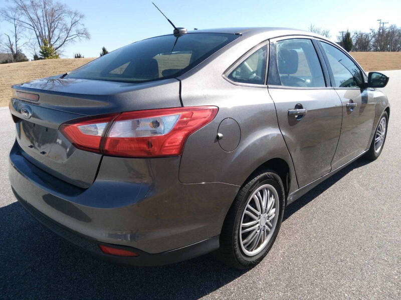 2012 Ford Focus SE