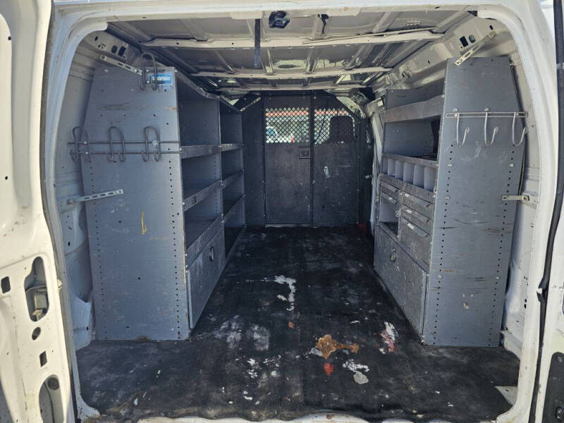 2013 Ford E-Series E-350 SD