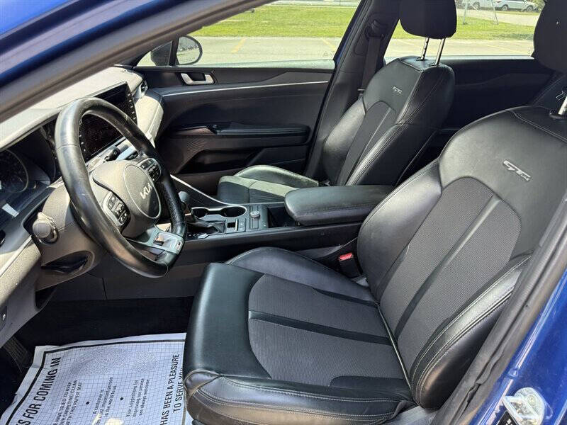 2022 Kia K5