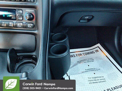 2004 Chevrolet Corvette