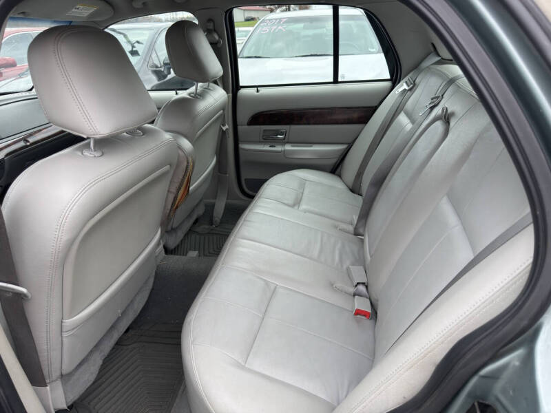 2005 Mercury Grand Marquis GS