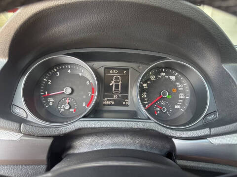 2018 Volkswagen Passat 2.0T R-Line