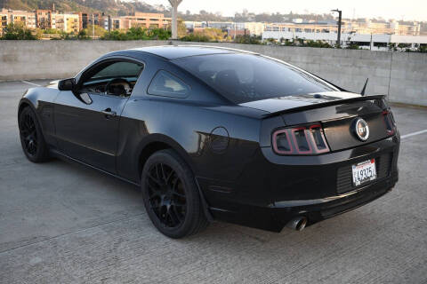 2013 Ford Mustang GT Premium