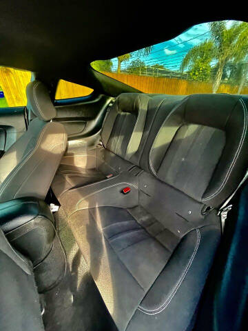 2020 Ford Mustang EcoBoost