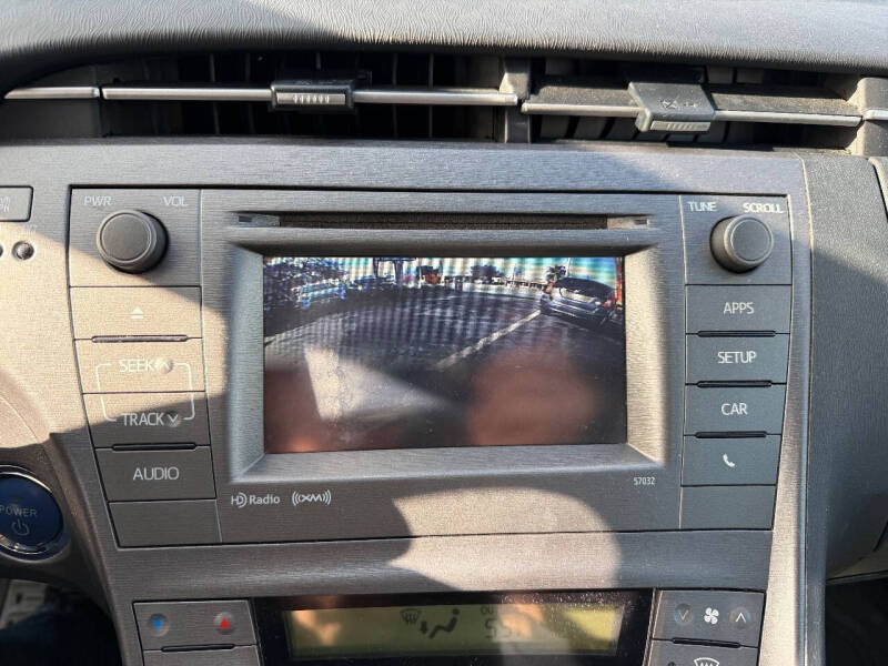 2013 Toyota Prius One