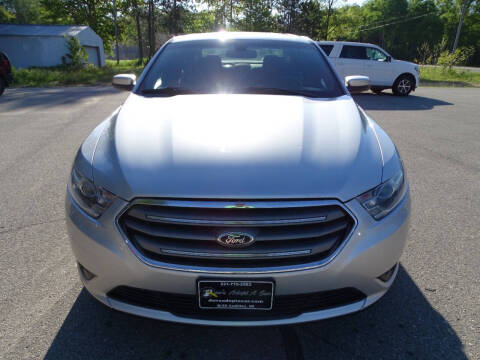 2013 Ford Taurus SEL