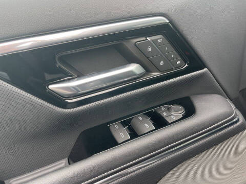 2024 GMC Sierra EV Denali Edition 1