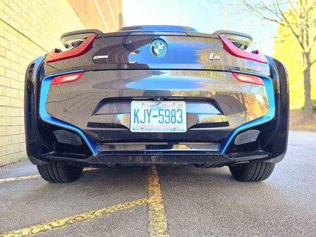 2015 BMW i8's photo