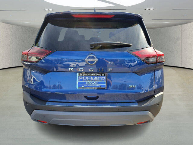 2022 Nissan Rogue SV