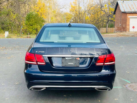 2016 Mercedes-Benz E-Class E 250 BlueTEC