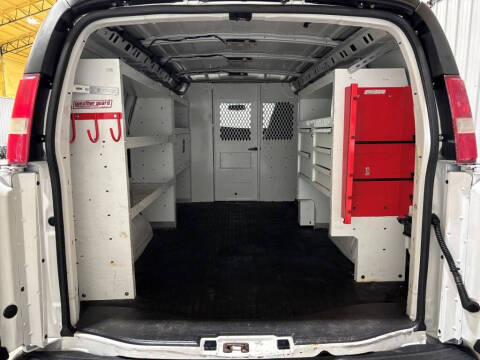 2017 Chevrolet Express 2500