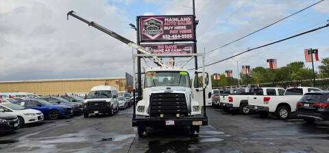2016 Freightliner 108 SD