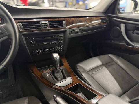 2011 BMW 3 Series 328i
