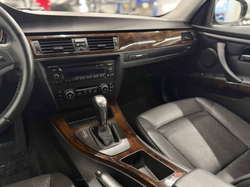 2011 BMW 3 Series 328i