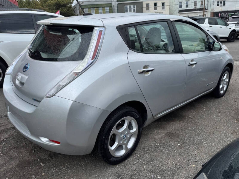2012 Nissan LEAF SL