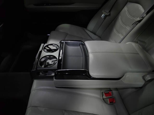 2018 Cadillac CT6 Plug-In Hybrid 2.0T