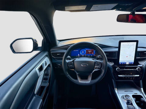 2023 Ford Explorer Platinum