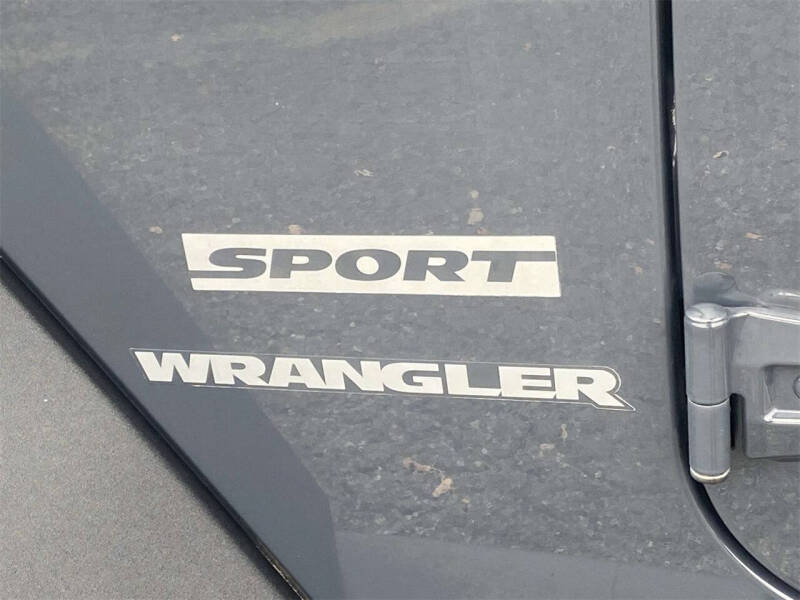 2017 Jeep Wrangler Sport