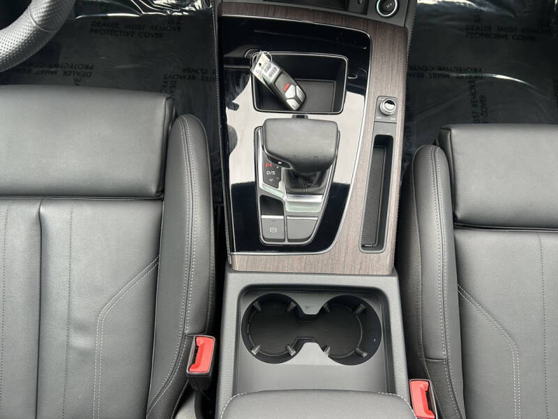 2025 Audi Q5 e quattro S line Prem Pl 55 TFSI