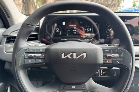 2026 Kia EV9 Light Long Range